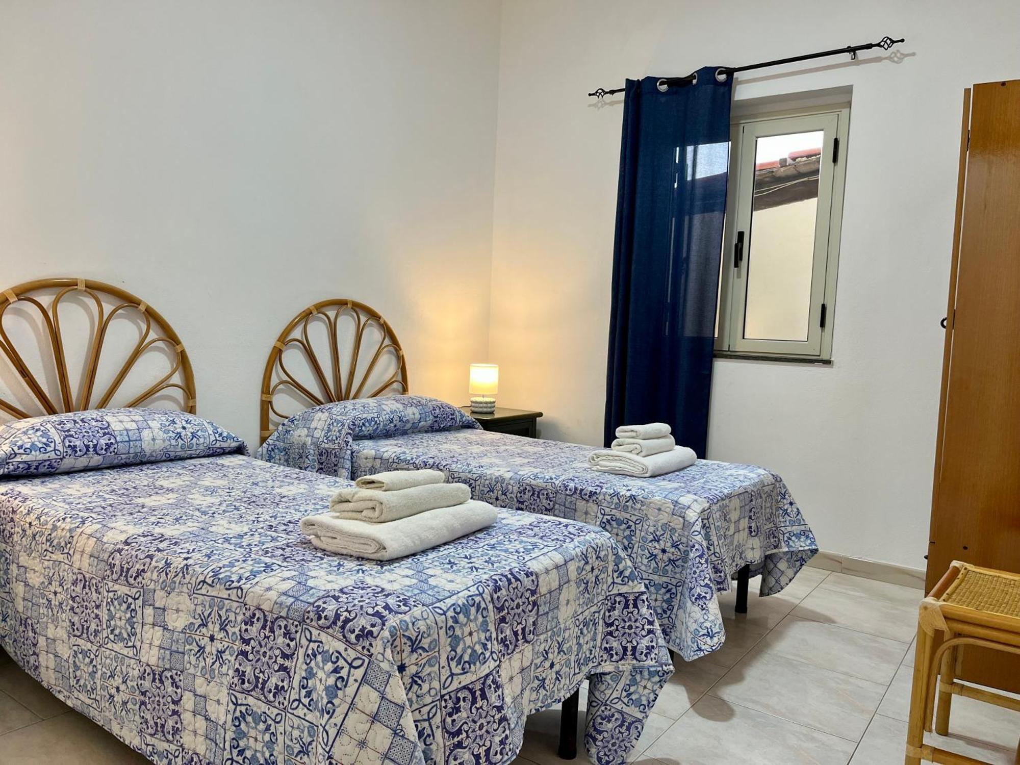 Residence Araba Fenice Тропеа Екстериор снимка