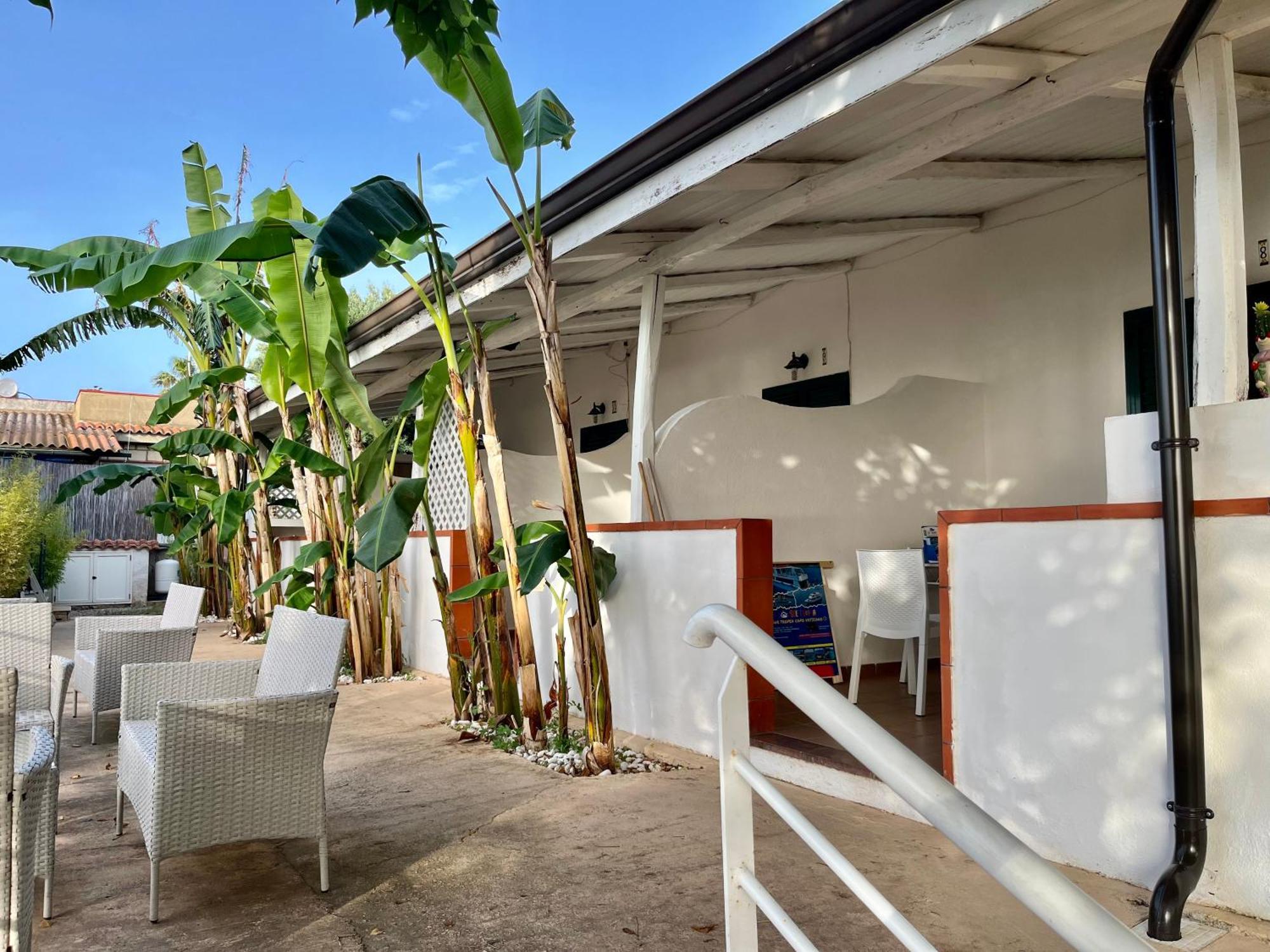 Residence Araba Fenice Тропеа Екстериор снимка